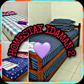 Homestay Idaman 2 With 3 rooms and 2 bathroom Private House Not Sharing with private parking FREE WIFI